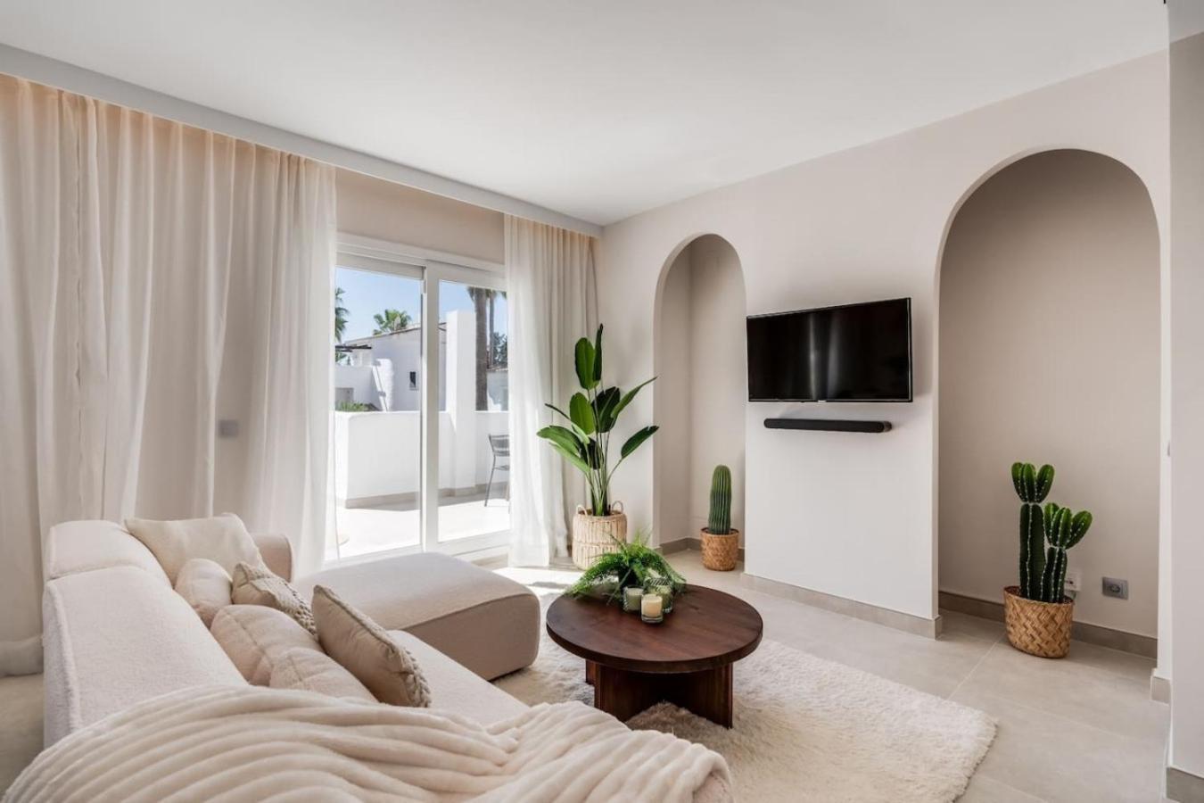 Luxury Penthouse - Naranjos De Apartamento
